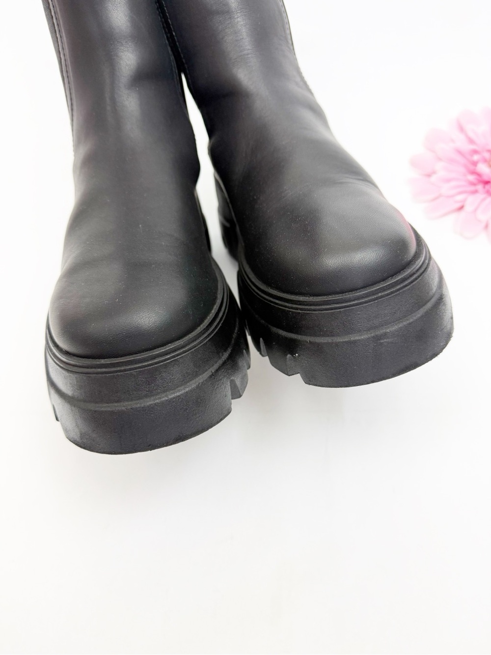 Thursday Boot Company Reign Leather Chelsea Ankle Mid Calf Boots Chunky Black - Picture 5 of 14